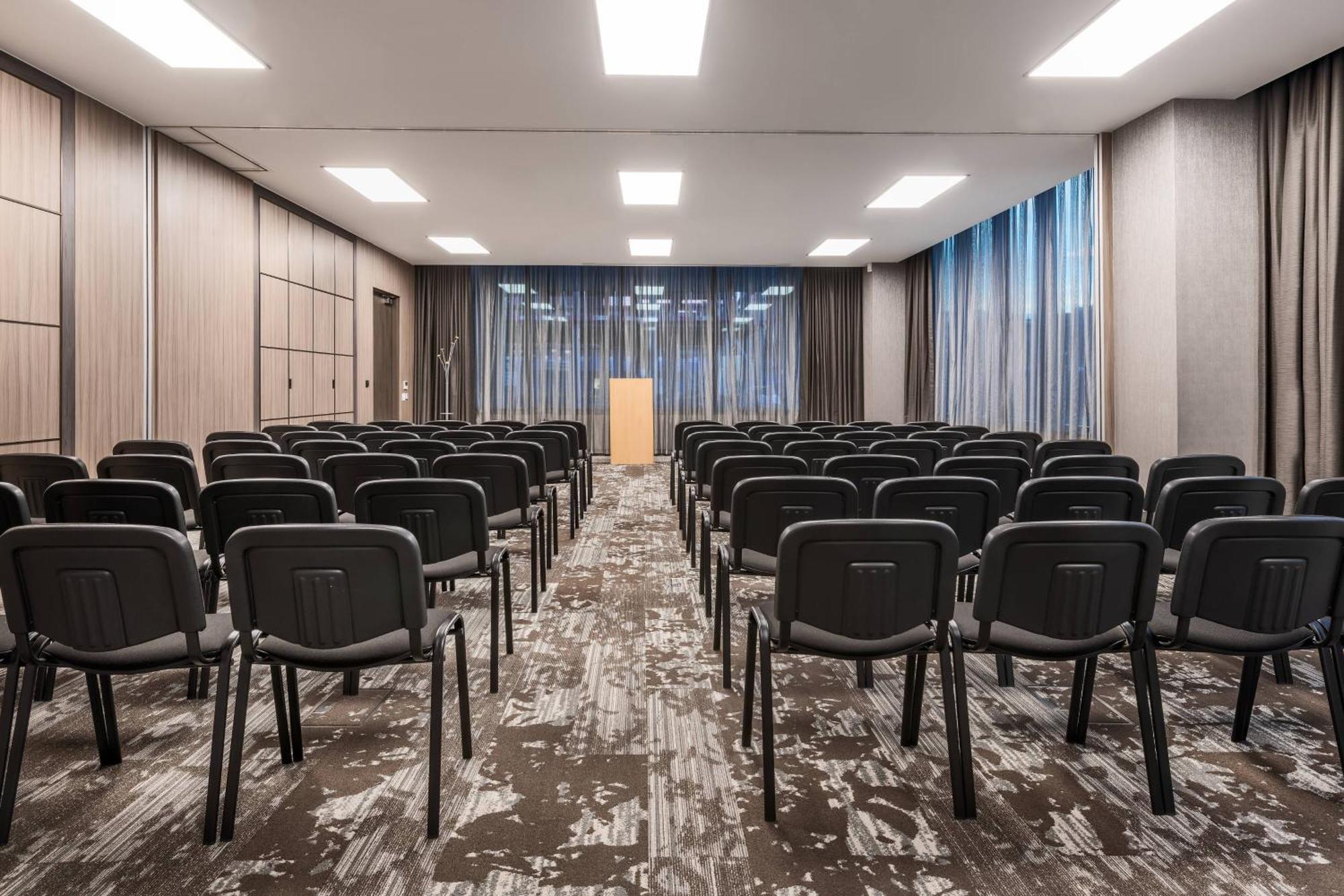 Ac Hotel By Marriott Manchester City Centre Bagian luar foto