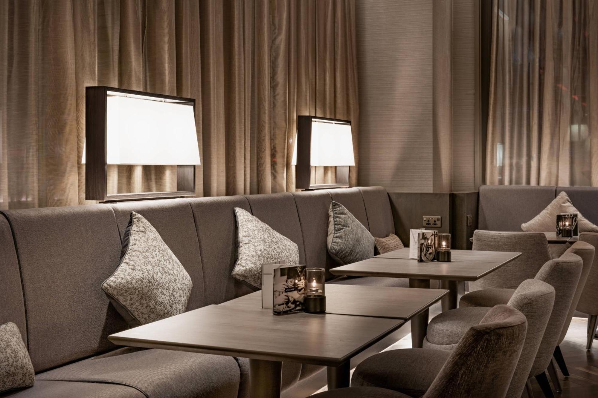 Ac Hotel By Marriott Manchester City Centre Bagian luar foto